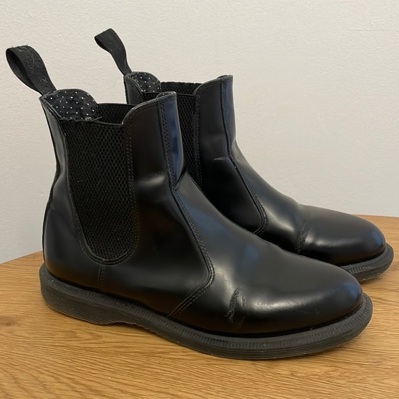 Dr. Martens Shoes - Dr. Martens Flora Smooth Chelsea boots
